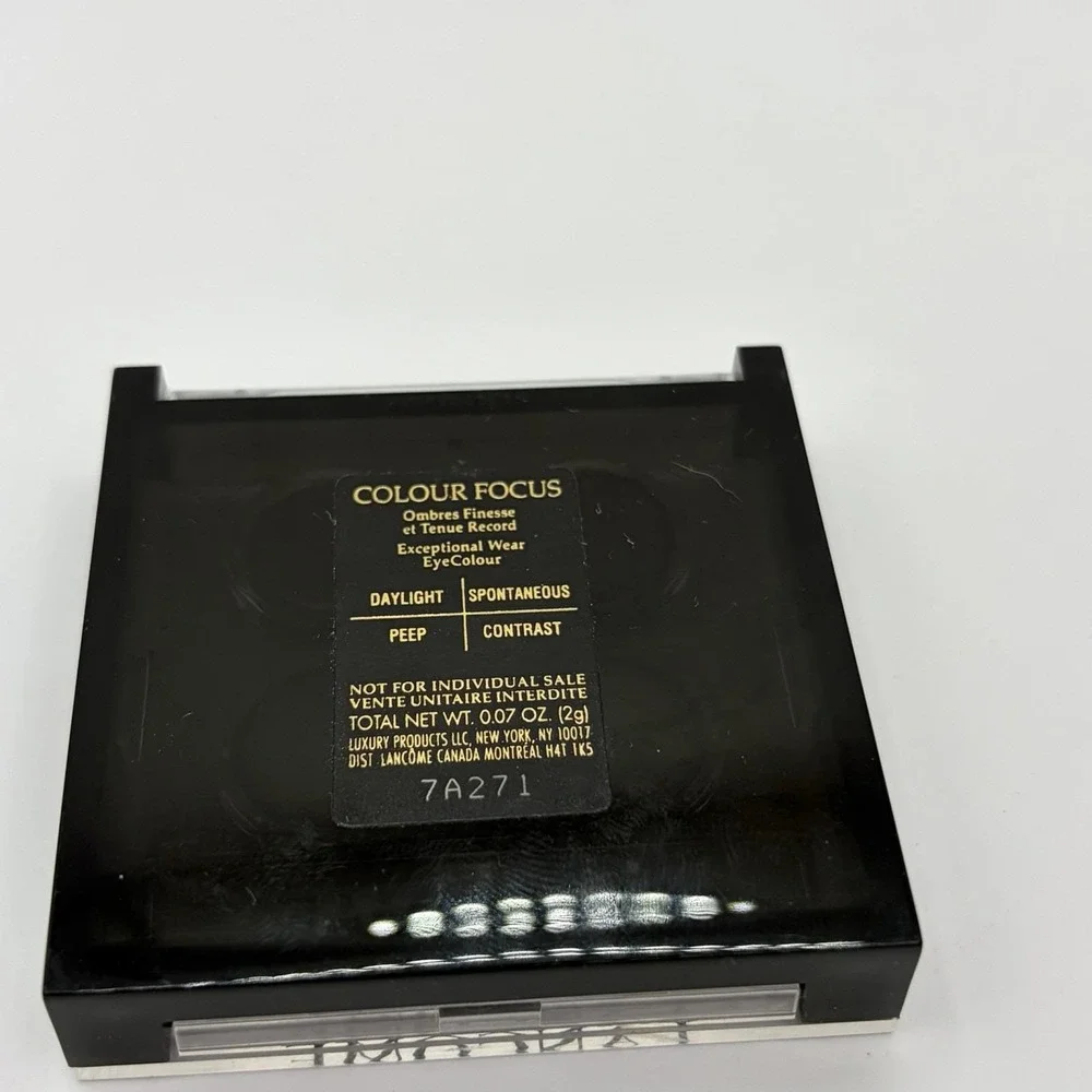 Lancome Vintage Colour Focus Eyeshadow Quad Daylight Spontaneous Peep